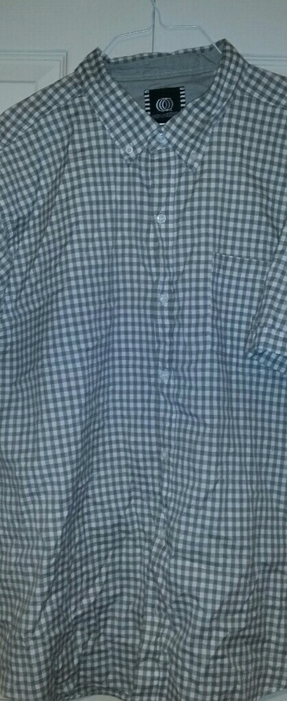 XXL button up short sleeve shirt